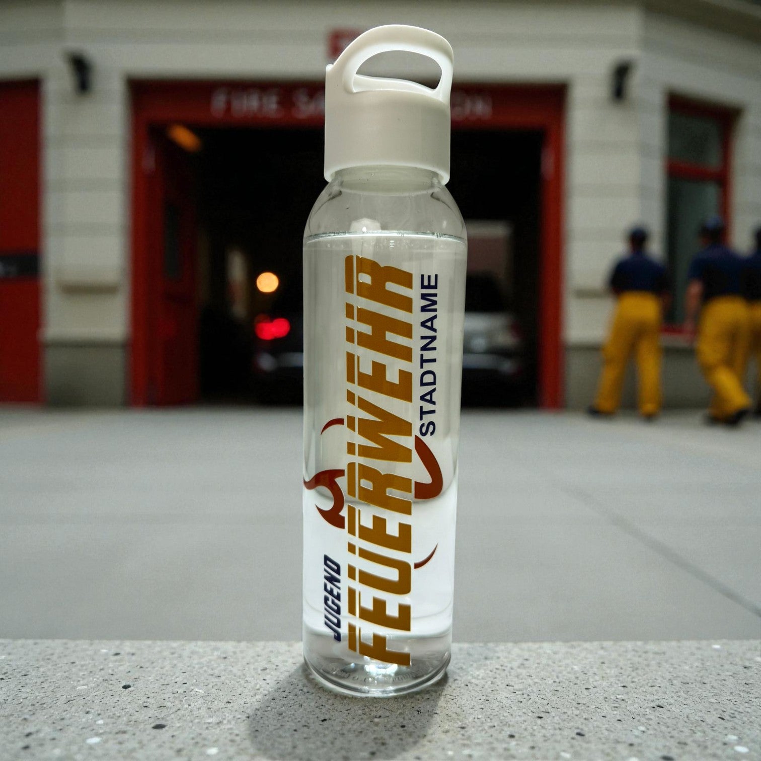 Personalisierte 2510 Feuerwehr-Trinkflasche aus recyceltem RPET | Jugendfeuerwehr Flasche mit Name & Stadt | BPA-frei & umweltfreundlich