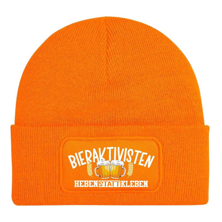 beanie-orange