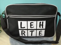 Retro Tasche personalisiert mit Wunschnamen Stadtname